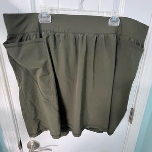 Livi Active Olive Green Apparel